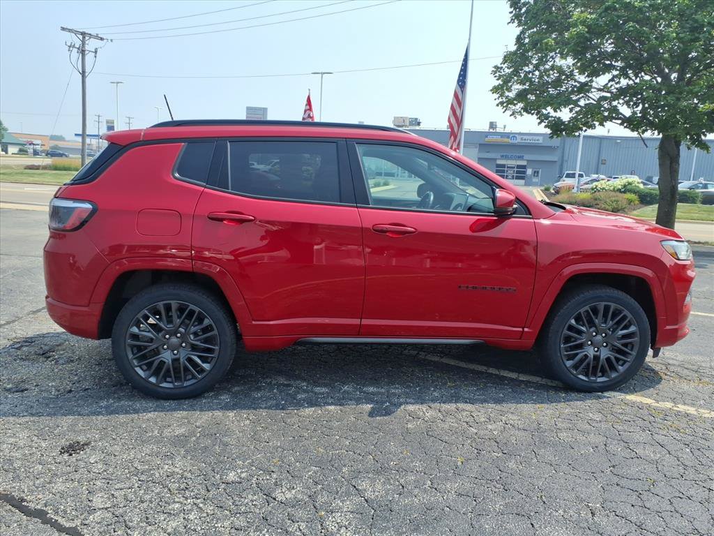 Used 2022 Jeep Compass Limited AWD/4WD image 8