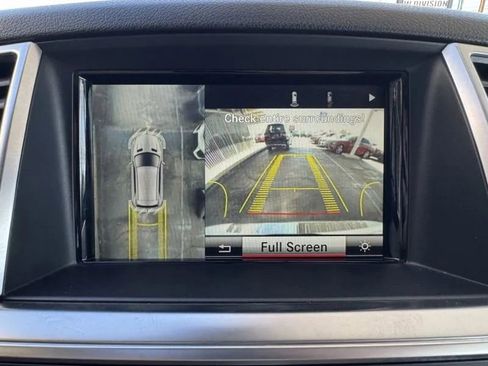 Used 2014 Mercedes-Benz ML 350 ML 350 4MATIC Sport Utility 4D w/ Premium 1 Package image 32