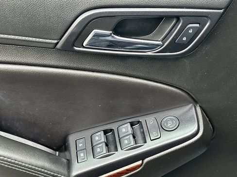 Used 2019 GMC Yukon SLE w/ Convenience Package image 13