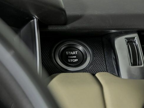 Used 2021 Land Rover Range Rover Sport HSE Silver Edition image 28