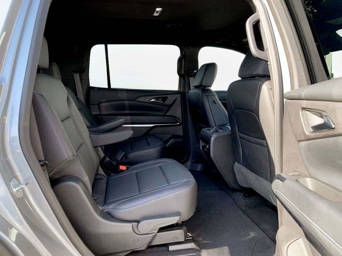 Used 2026 Chevrolet Traverse LT AWD/4WD image 18