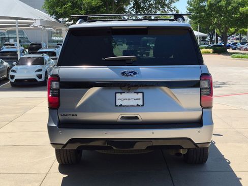 Used 2020 Ford Expedition Limited w/ Equipment Group 303A AWD/4WD image 10