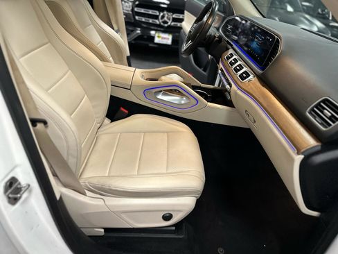 Used 2022 Mercedes-Benz GLE 350 4MATIC image 34