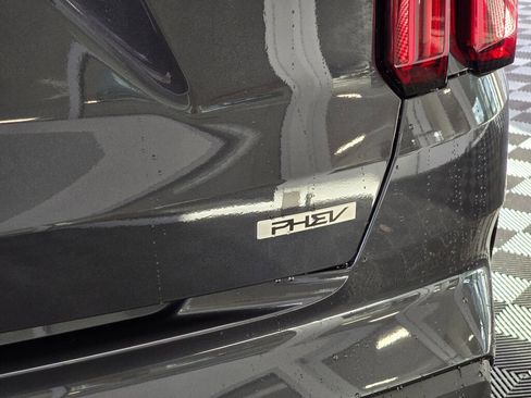 Used 2023 Kia Sorento SX Prestige image 14