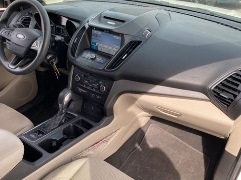 Used 2018 Ford Escape SE w/ SE Sync 3 Package FWD image 26