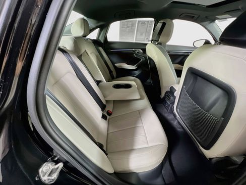 Used 2025 Audi A3 2.0T Premium image 26