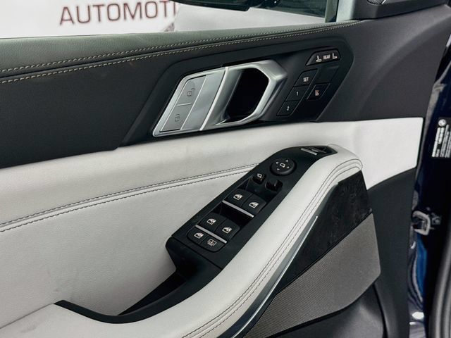 New 2027 BMW X7 xDrive40i w/ M Sport Package AWD/4WD image 18