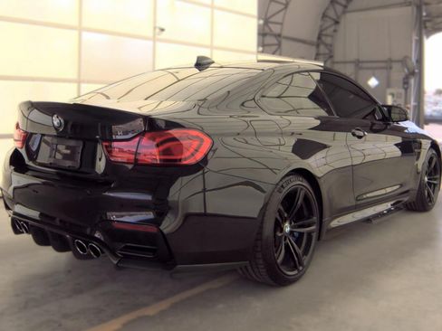 Used 2018 BMW M4 Coupe RWD image 5