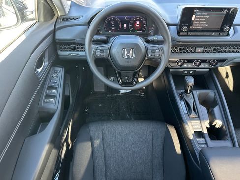 New 2025 Honda Accord LX image 17