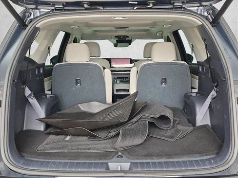 Used 2023 Hyundai Palisade Limited FWD image 6