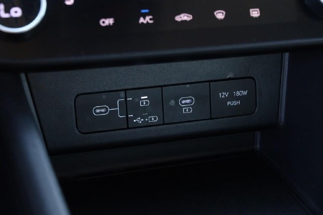 Used 2025 Hyundai Sonata SEL FWD image 18