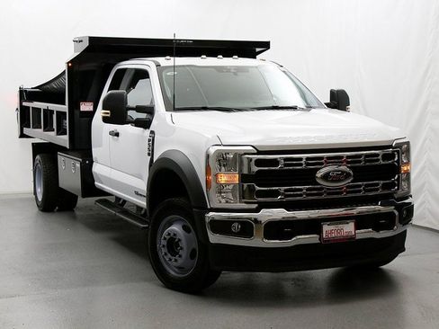 New 2025 Ford F550 4x4 Supercab Super Duty image 1