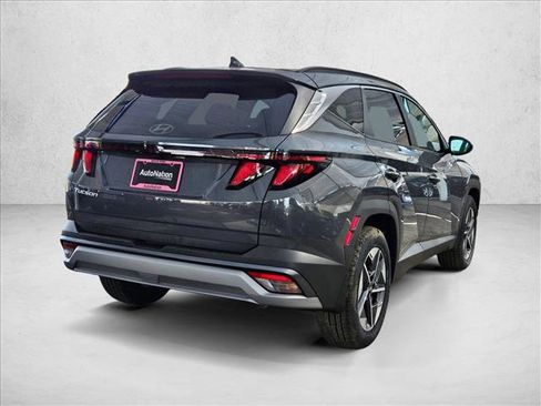 New 2026 Hyundai Tucson SEL FWD image 2