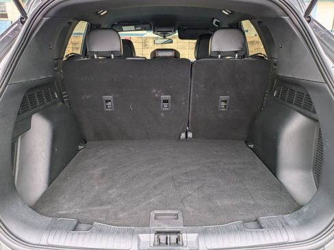 Used 2025 Ford Escape ST-Line image 25