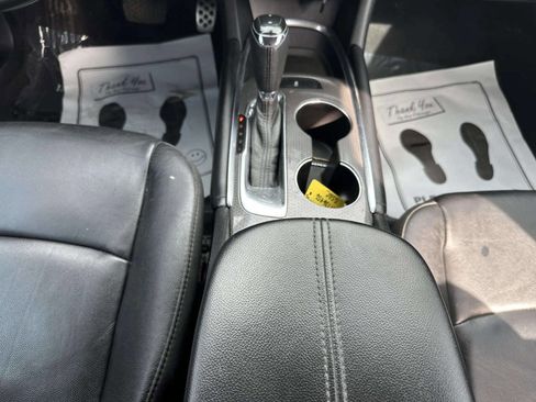 Used 2017 Chevrolet Malibu LT w/ Leather Package image 21