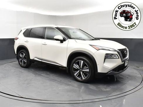 Used 2023 Nissan Rogue SL w/ SL Premium Package AWD/4WD image 1