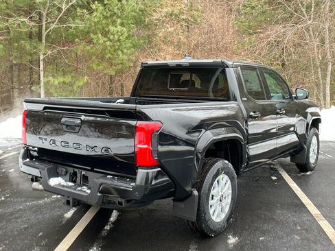 New 2026 Toyota Tacoma SR5 image 5