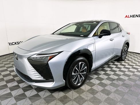 Used 2024 Lexus RZ 300e Premium w/ Accessory Package (Z1) image 7