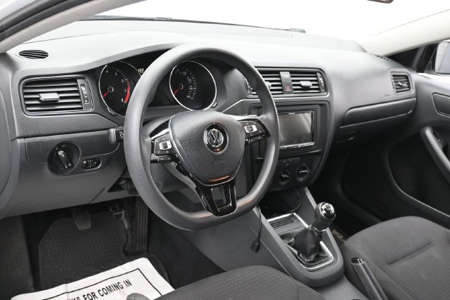 Used 2015 Volkswagen Jetta S FWD image 17