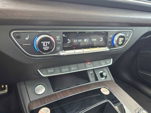 Used 2024 Audi Q5 2.0T Premium Plus image 31