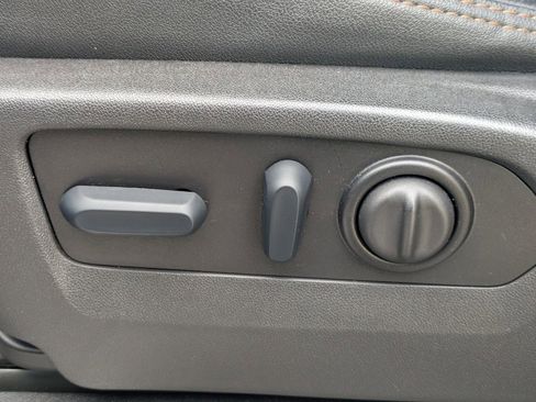 Used 2023 GMC Sierra 3500 AT4 w/ Gooseneck/5TH Wheel Package image 20