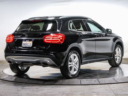 Used 2015 Mercedes-Benz GLA 250 image 4