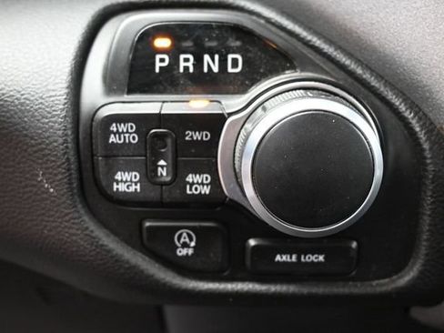 Used 2023 RAM 1500 Big Horn AWD/4WD image 24