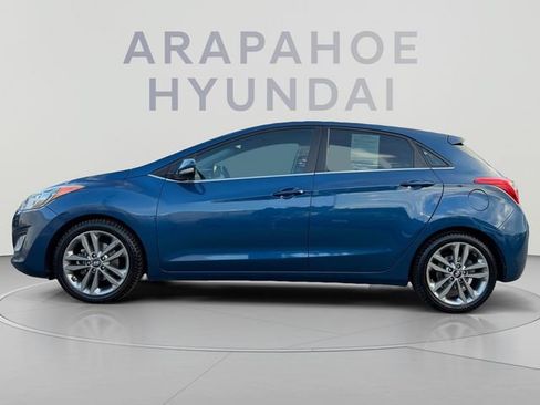Used 2016 Hyundai Elantra GT FWD image 2