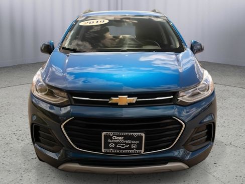Used 2019 Chevrolet Trax LT w/ Driver Confidence Package AWD/4WD image 16