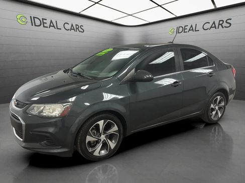 Used 2017 Chevrolet Sonic Premier FWD image 1