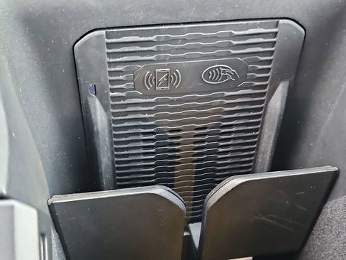 Used 2025 Jeep Wagoneer S Limited image 31