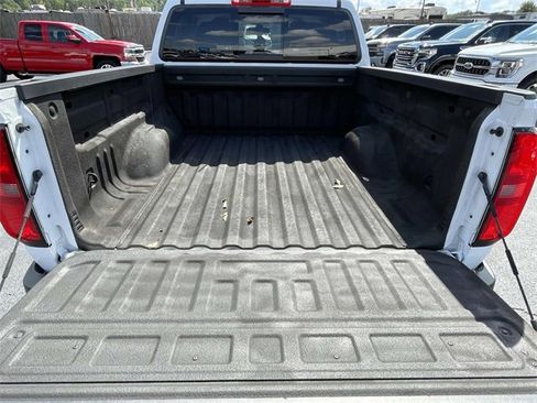 Used 2020 Chevrolet Colorado Z71 image 11