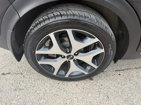 Used 2018 Kia Sportage SX image 10
