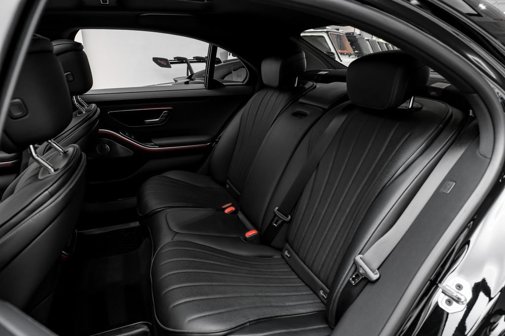 Used 2025 Mercedes-Benz S 500 4MATIC image 37