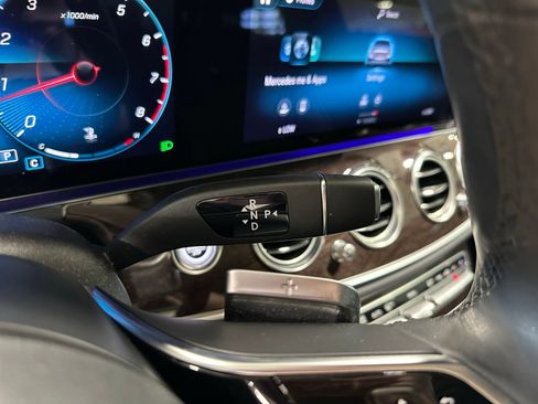 Used 2023 Mercedes-Benz E 350 Sedan image 19