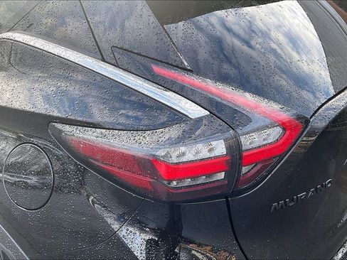 Used 2024 Nissan Murano SV w/ SV Midnight Edition Package image 28