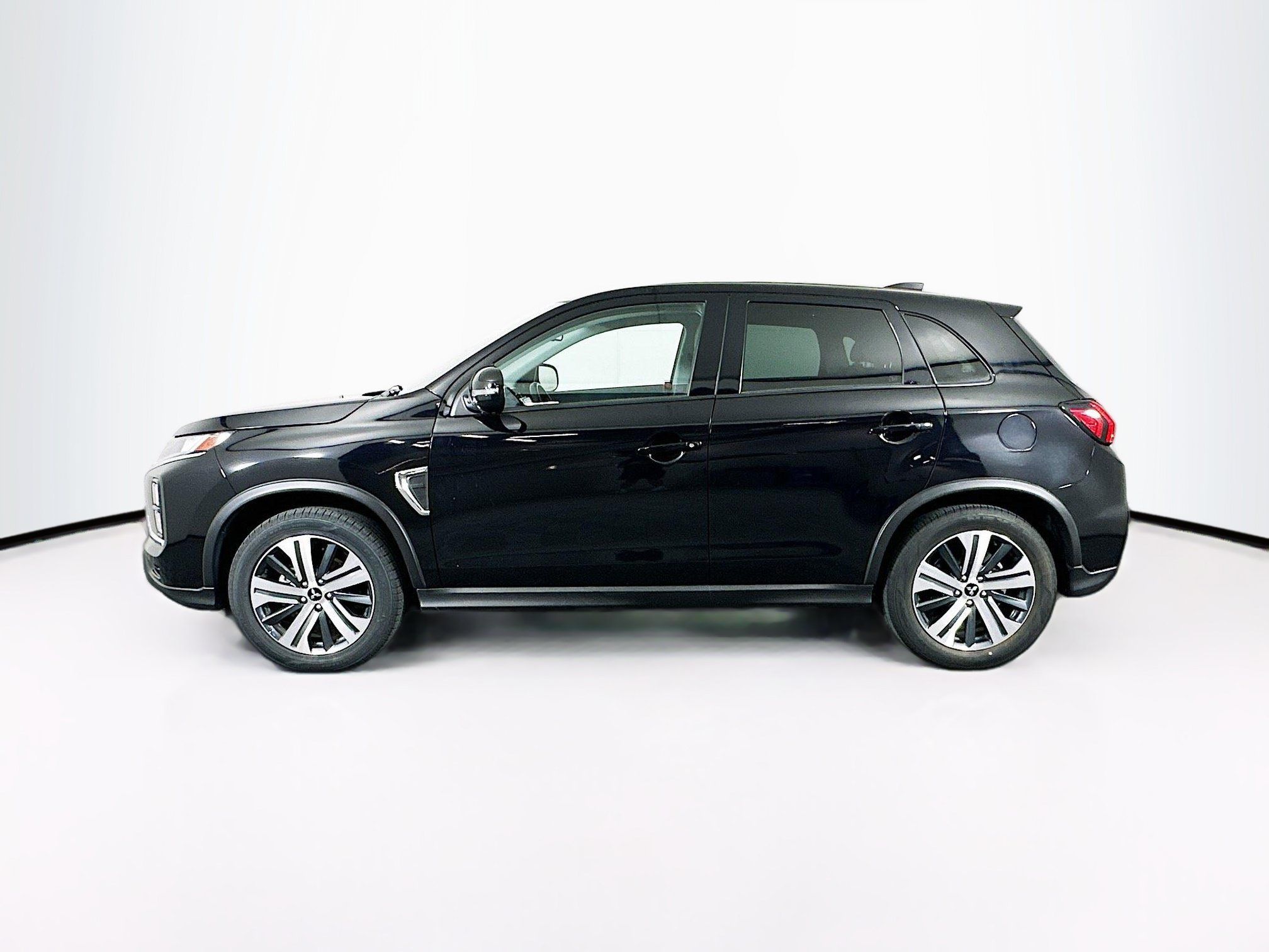 Used 2024 Mitsubishi Outlander Sport AWD image 4