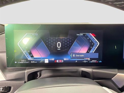 Used 2023 BMW 330i xDrive Sedan image 11