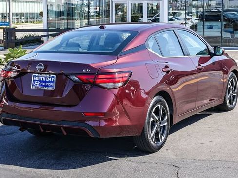 Used 2024 Nissan Sentra SV FWD image 6