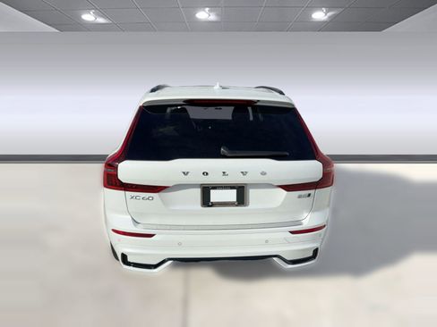 New 2026 Volvo XC60 B5 Plus w/ Protection Package Premier image 10