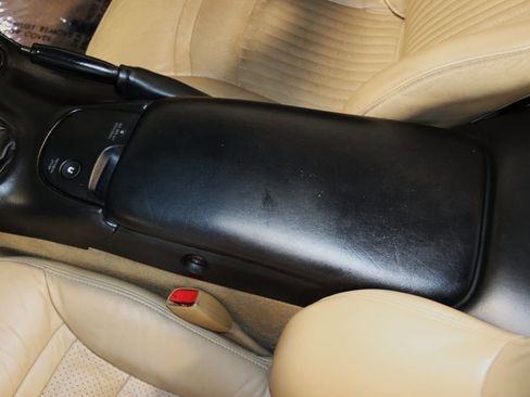 Used 2004 Chevrolet Corvette w/ Preferred Equipment Group image 41