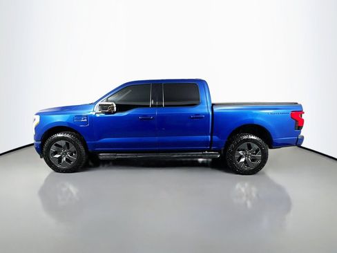 Used 2022 Ford F150 Lightning Lariat image 2