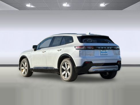 New 2026 Honda Prologue Touring image 3