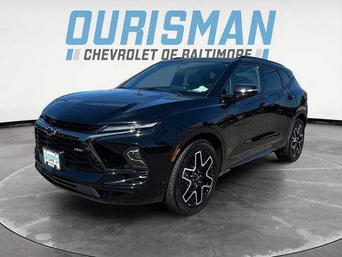 Used 2025 Chevrolet Blazer RS w/ Driver Confidence II Package AWD/4WD image 2