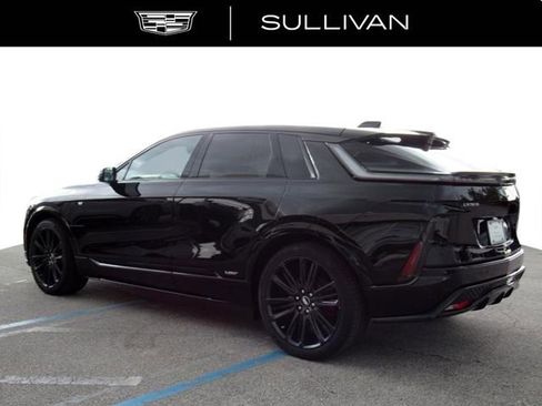 New 2026 Cadillac Lyriq V image 4