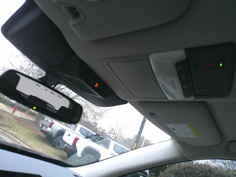 Used 2022 Nissan Pathfinder SL w/ SL Black Package image 42