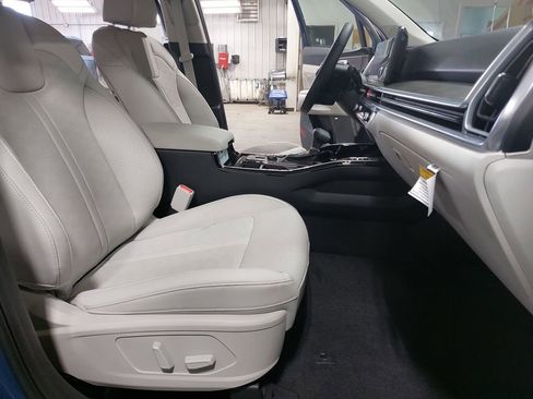 New 2026 Kia Sorento SX AWD/4WD image 10