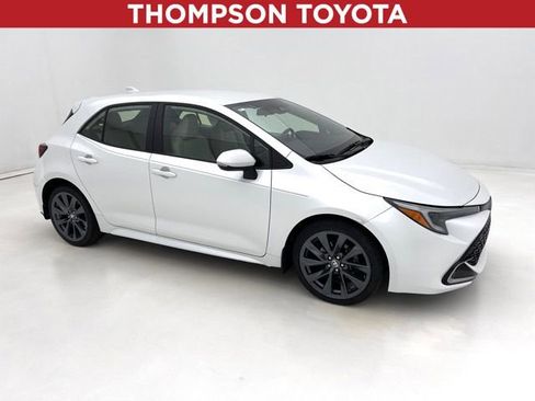 Used 2023 Toyota Corolla XSE FWD image 1