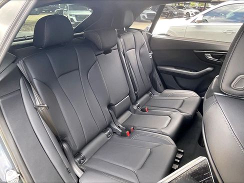 Used 2026 Audi Q8 Premium Plus AWD/4WD image 20