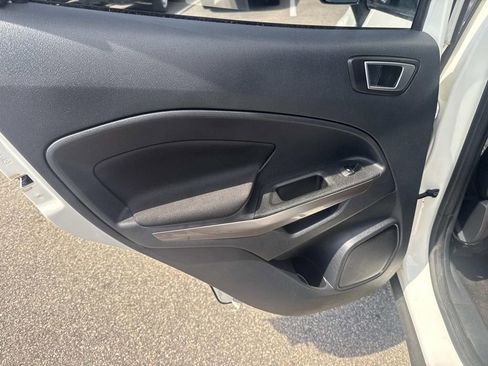 Used 2019 Ford EcoSport SE AWD/4WD image 16